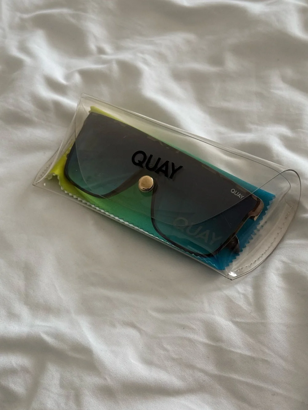 QUAY Nightfall 1212 Oversized Square Shield Sunglasses Tortoise / Blue Lens Rare